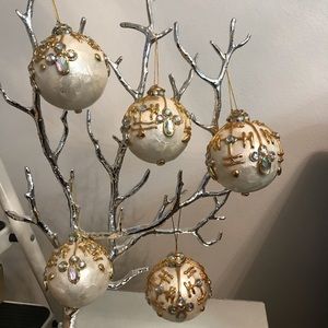 Pastel Capiz Ivory/Gold Jeweled Ornaments/Decor